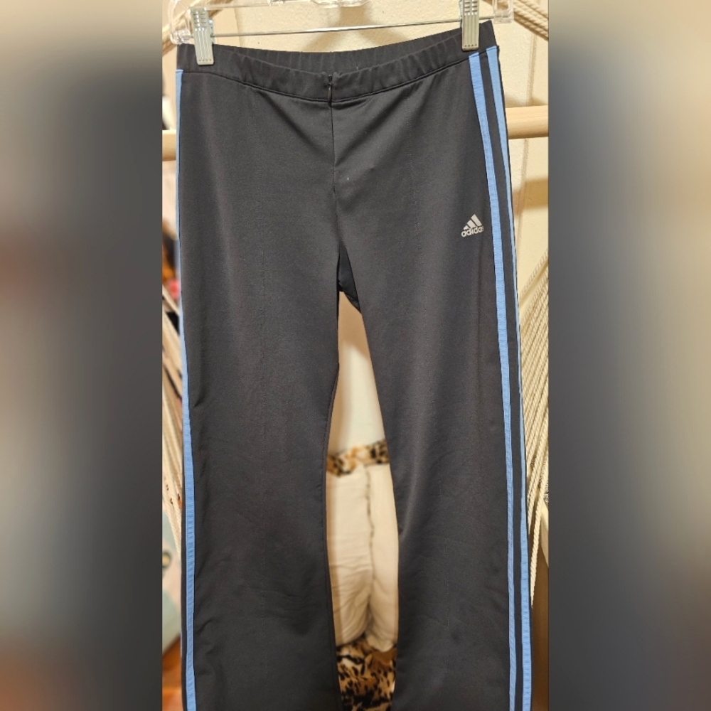 ADIDAS matching set - Picture 2 of 3